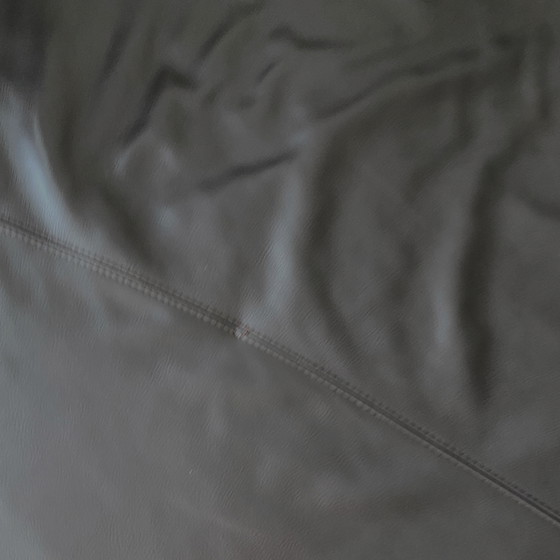 Image 1 of Sofá de cuero posmoderno, diseño italiano Memphis, años 80.