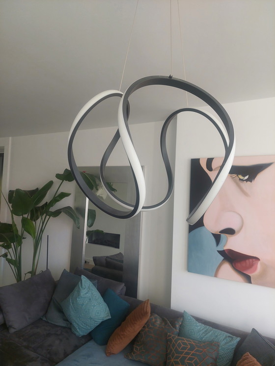 Image 1 of Zwarte LED Hang/Plafond Lamp