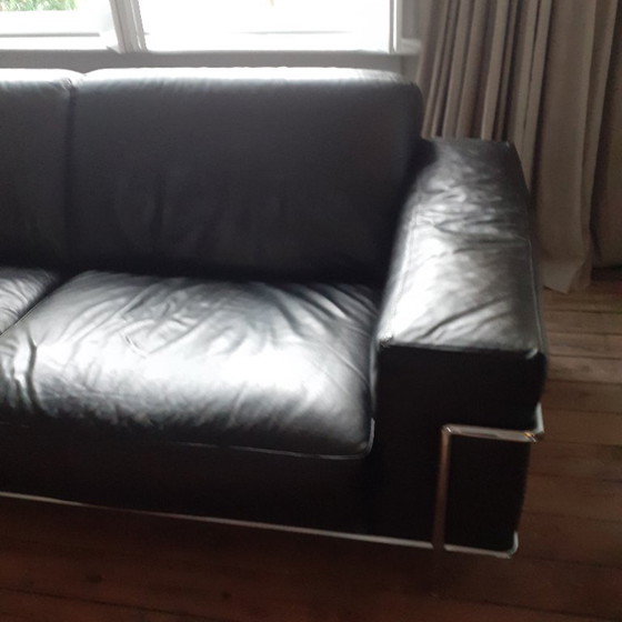 Image 1 of Divano in pelle nera Natuzzi