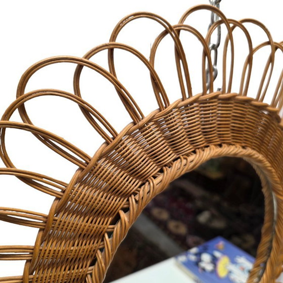 Image 1 of Specchio rotondo in rattan vintage