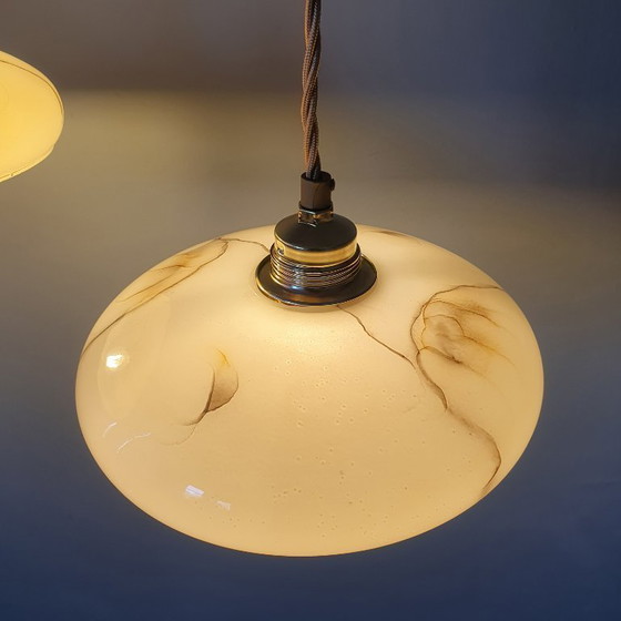 Image 1 of Set di lampade a sospensione vintage in opalino marmorizzato (chiamato anche effetto tartaruga)