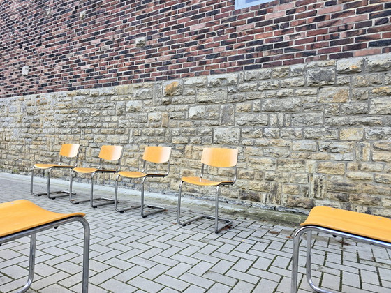 Image 1 of Thonet S 43 stoelen, Bauhaus-stijl, Mid-Century Modern, jaren 60, 70, 50, 30, Vintage