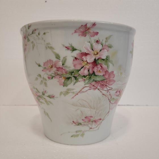 Image 1 of Floral design cache pot, Limoges porcelain, 60&#39;s - France
