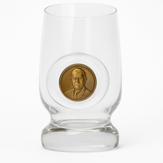 Image 1 of Jubiläumsset 1970 – 12 Gläser in einer luxuriösen Holzbox – vergoldet