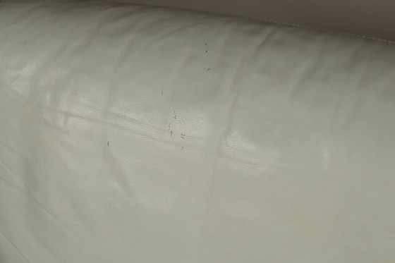 Image 1 of Rolf Benz Dono bank van Christian Werner in wit leer, jaren 90