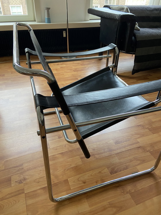 Image 1 of Chaise VIntage dans le style de Marcel Breuer