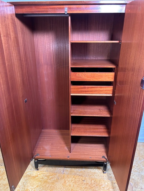 Image 1 of Armoire en teck vintage rétro du milieu du siècle par G Plan (E. Gomme) – Gamme Librenza, années 1950 Un exemple étonnant et rar