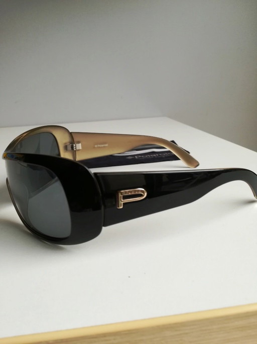 Polaraid „DELUXE“ Sonnenbrille – Neu