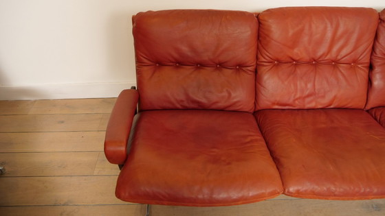 Image 1 of Vintage zithoek | 3-zits | fauteuil + hocker | King sofa | Leer