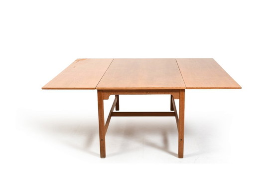 Image 1 of Zeldzame Børge Mogensen bibliotheektafel 6281 in eikenhout