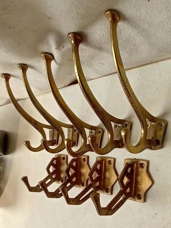 Image 1 of Cintres Art Déco