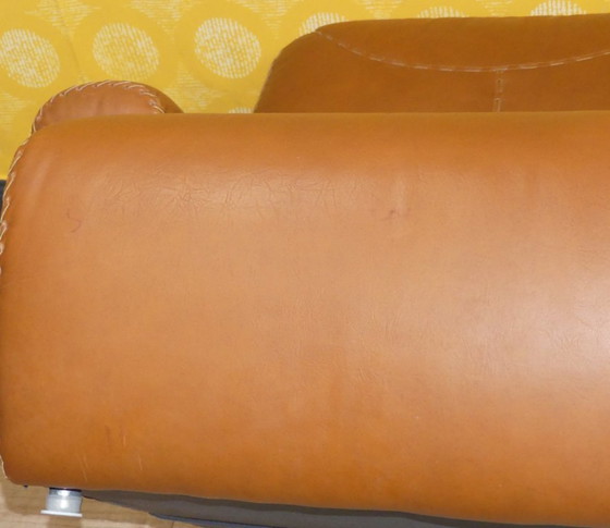 Image 1 of 3 Sitzer Couch Baseball Stil Leder Cognac top Zustand retro vintage 70er Jahre Teil einer GARNITUR modular Sofa Armchair karamel