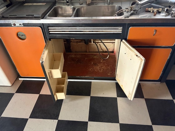 Cucina del dopoguerra, Piano Marshall, 1950 – Credenze alte, Metallo (photo 8 of 10)