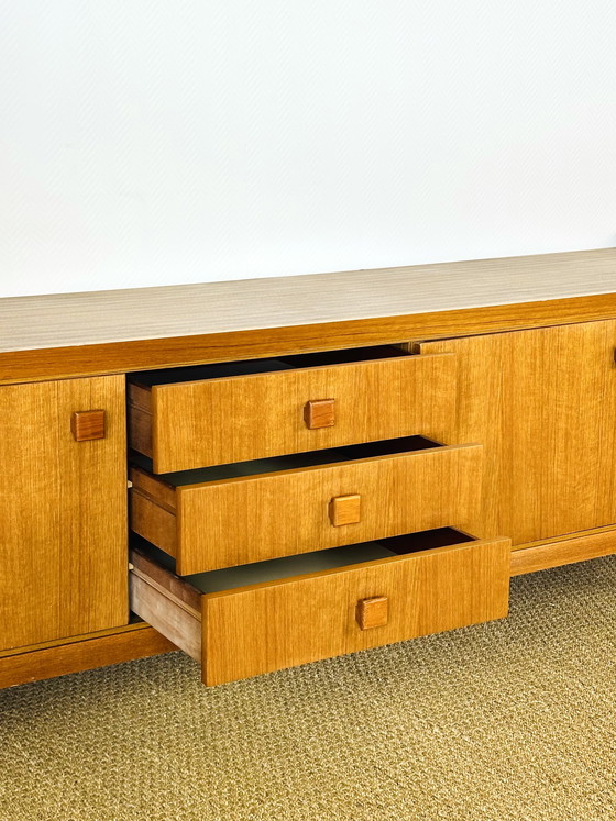 Image 1 of Scandinavisch dressoir van teakhout, 1960