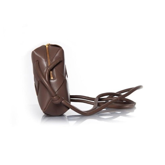 Image 1 of Bottega Veneta, mini cassettecameratas