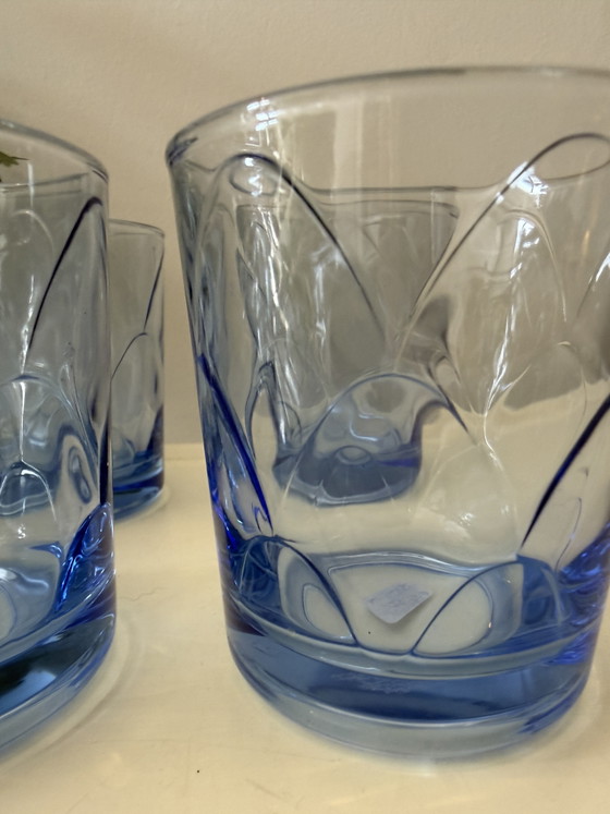 Image 1 of Set di 4 bicchieri da acqua vintage in vetro blu