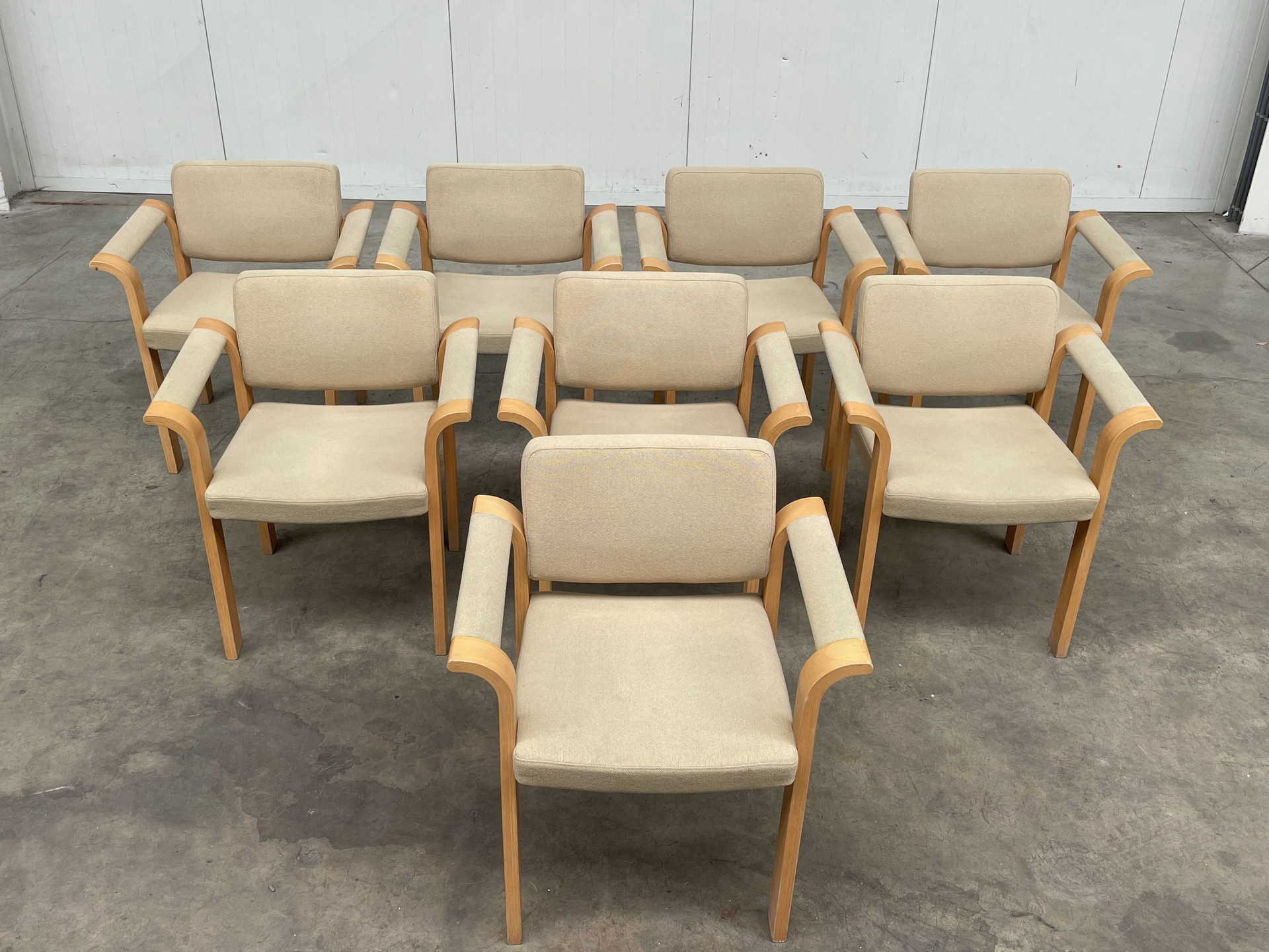 Magnus Olesen Dining chairs | Whoppah