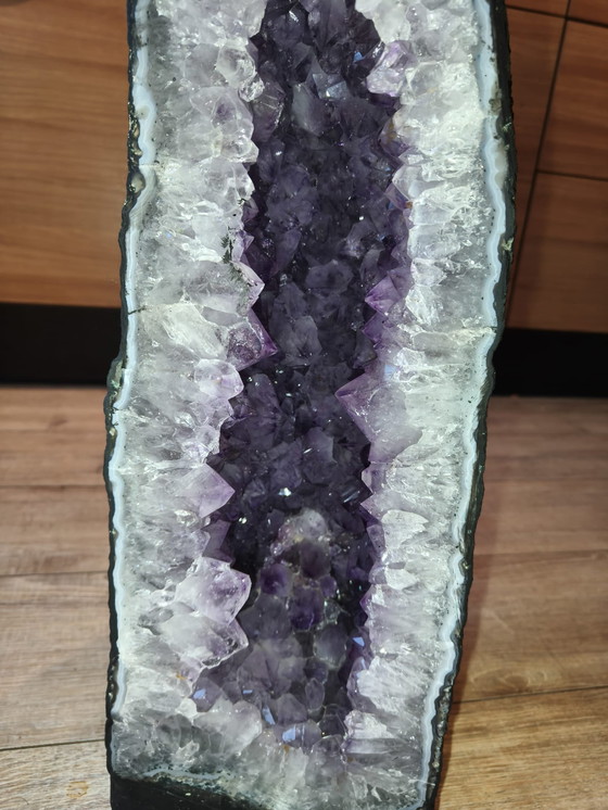 Image 1 of 1x amethyst geode