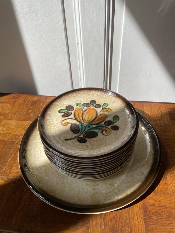 Image 1 of Set di 12 piatti da dessert o semi-zuppa Boch, collezione vintage La Louvière Corfou