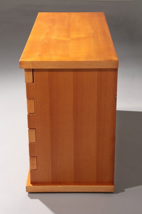 Image 1 of Italiaanse architectonische ladekast in essenhout