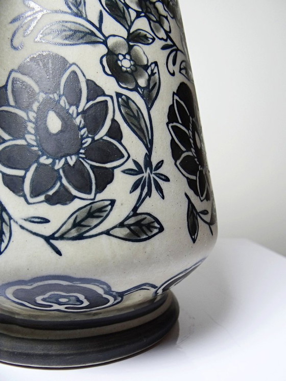 Image 1 of Antique Art Deco vase, 1920-40, in fine stoneware, Art Nouveau style & chinoiserie decoration