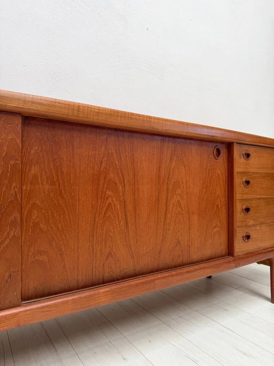 Grande credenza danese vintage in teak di H.P. Hansen, anni '60 – OMANN JUN, Credenze, Legno (photo 5 of 16)