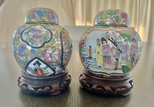 Set of 2 Japanese hand-painted Kutani ginger jars with lids and wooden feet