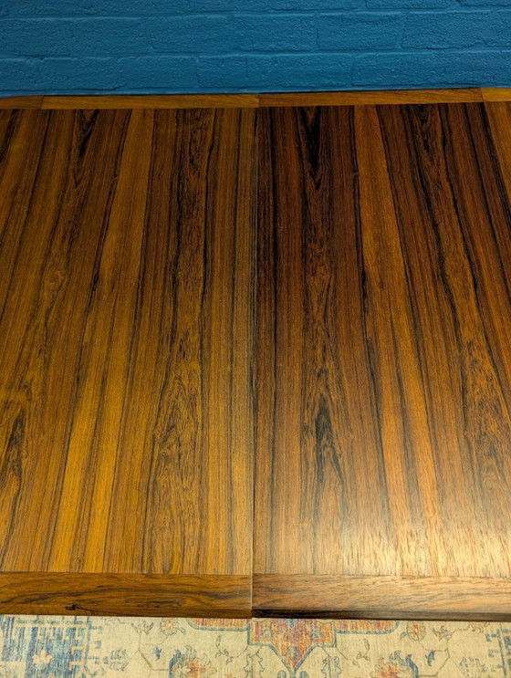 Image 1 of Table de salle à manger ronde extensible vintage, en palissandre, années 1960