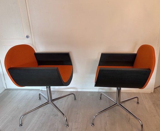 Image 1 of Set de 2 Billiani Design Lounge-/Vergaderstoelen – Italia – Oranje Stof