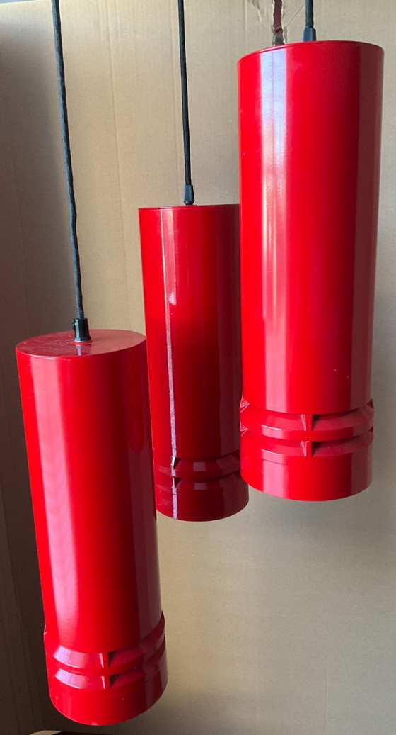 Image 1 of 3 lampade a sospensione rosse - "Pipeline P10" Design: Ole Pless Jorgensen