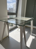 Maison de design Stockholm - Arco Bureau par Chuck Mack - Wit/Glas