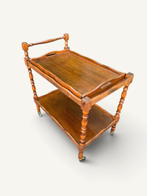 Vintage rolling serving cart in turned wood with removable tray – serveerwagens, Brass