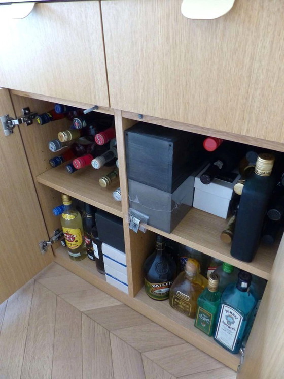 Image 1 of Moderne Bar aus massiver Eiche und doppelter Terrazzo-Arbeitsplatte – Einzigartiges Stück