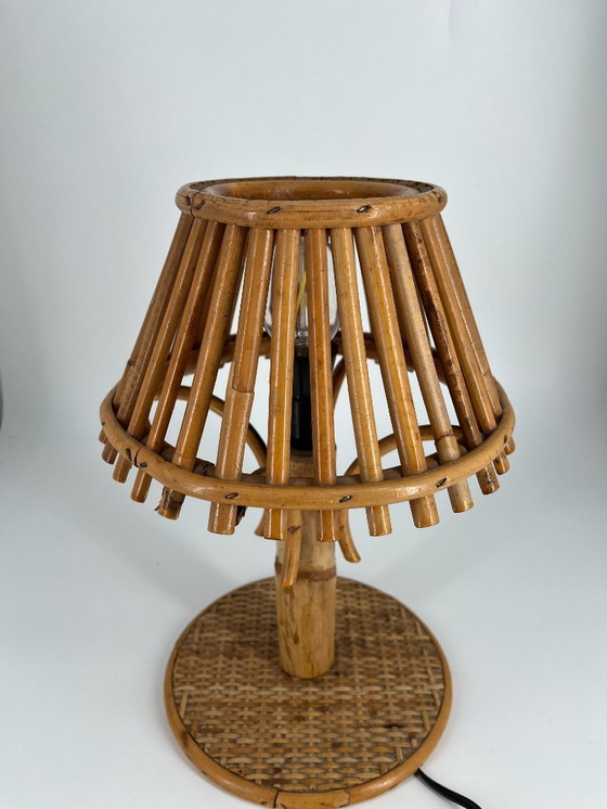 Image 1 of Lampe de table vintage en bambou et rotin – Style milieu du siècle