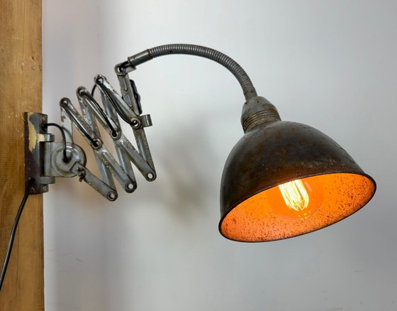 Image 1 of Graue industrielle Scherenwandleuchte von Elektroinstala, 1960er Jahre