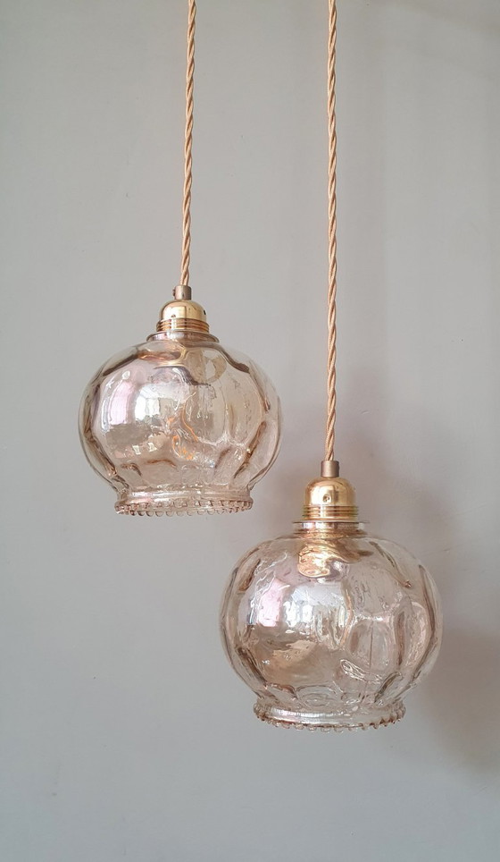 Set vintage di lampade a sospensione color ambra con vetro testurizzato – Metal (photo 10 of 16)