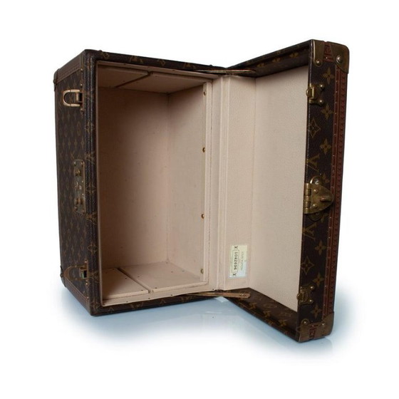 Image 1 of Louis Vuitton Kosmetikkoffer aus Monogram Canvas