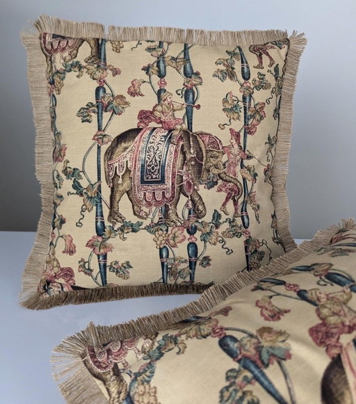2X Vintage Cushions By Gaston And Daniela