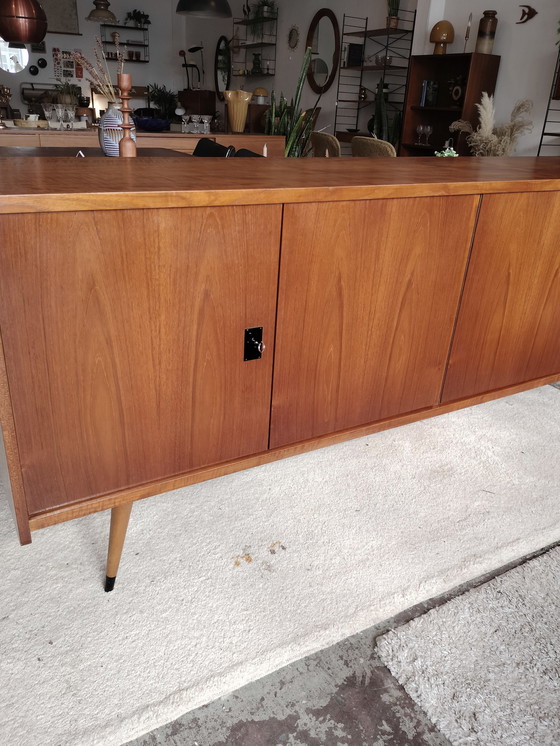 Image 1 of Vintage teakhouten groot dressoir 