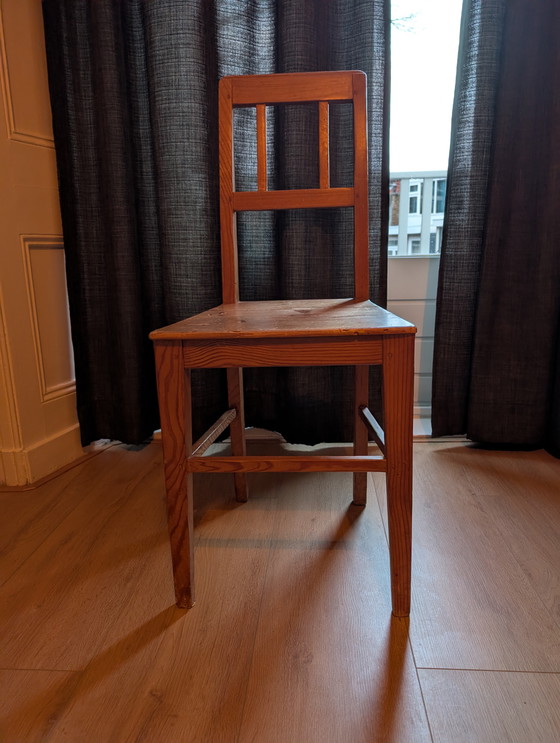 Image 1 of 4 sillas antiguas de pino macizo