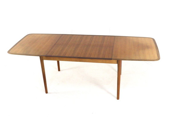 Image 1 of Lübke rectangular 2x extendable dining table