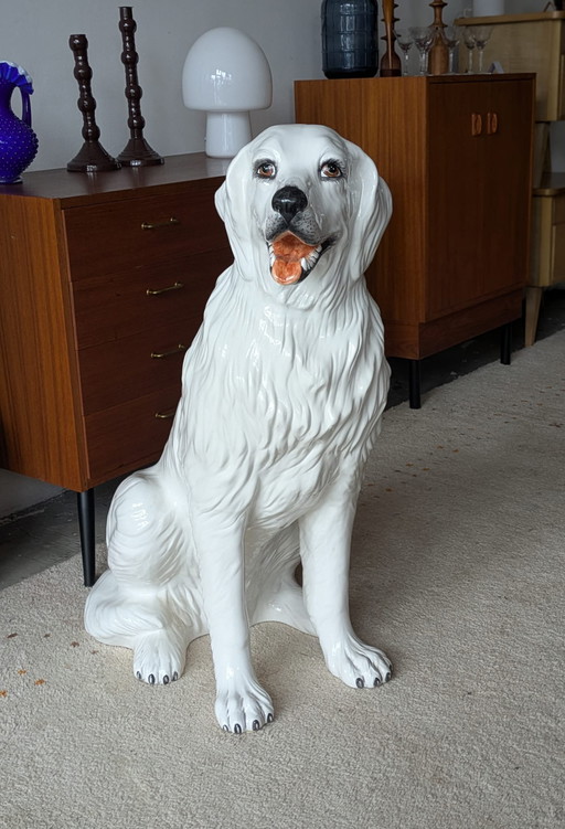 Statua in ceramica d'epoca, Cane da montagna dei Pirenei dall'Italia