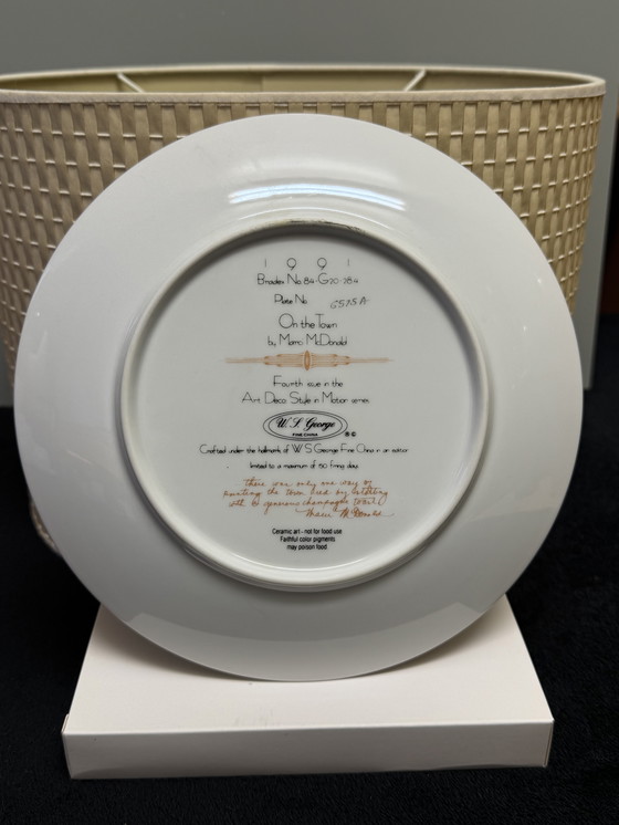 Image 1 of 🎨 "In città" | W.S. George Fine China | Marci McDonald | Stile Art Déco in movimento | Edizione limitata