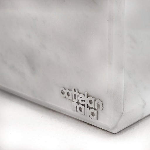 Mesa de mármol de Carrara y cristal. Modelo "Diapason" de Cattelan Italia. Años 90. – eettafels, Marble (photo 2 of 15)