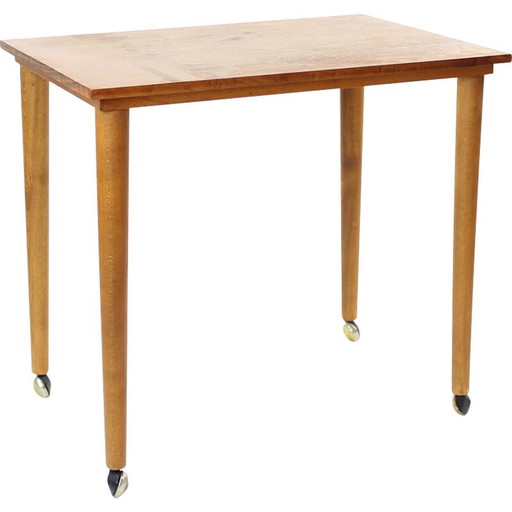 Vintage Couchtisch auf Rädern aus Teakholz, Tschechoslowakei 1970er Jahre