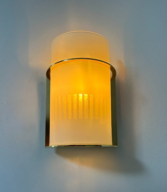 Image 1 of Coppia di appliques in ottone e vetro sabbiato, Francia 1970