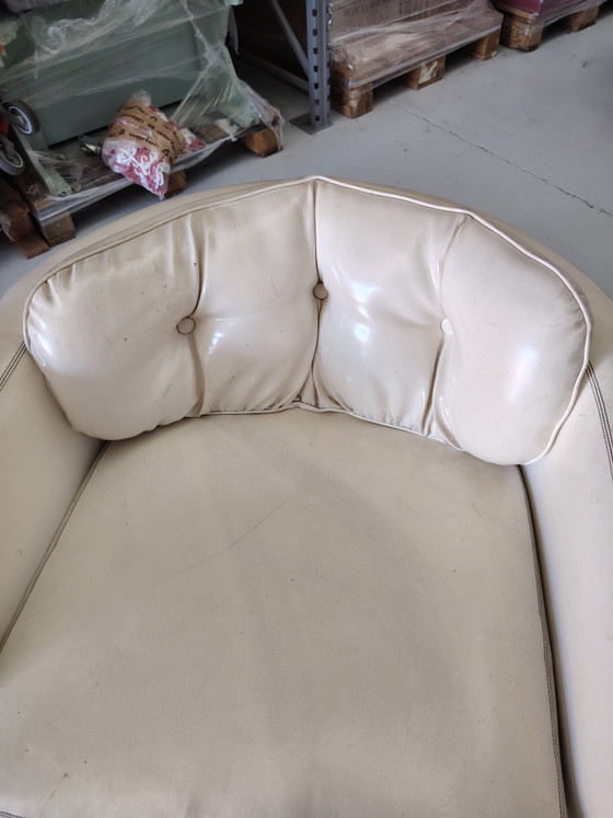 Image 1 of Fauteuil vintage en cuir
