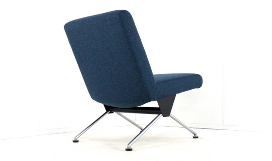 Gispen 1431 Armchair by A.R. Cordemeyer, blue fabric upholstery, Textile, Metal, Modern (photo 11 of 15)