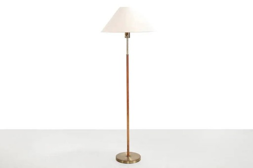 Paavo Tynell style floor lamp in brass and leather with linen shade – vloerlampen, Scandinavian (photo 2 of 5)