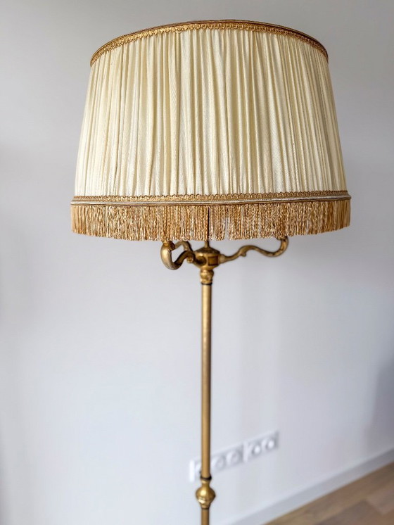 Image 1 of 1 lámpara de pie estilo Luis XV con pantalla